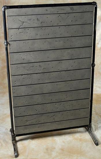 Slatwall Pipe Fixture